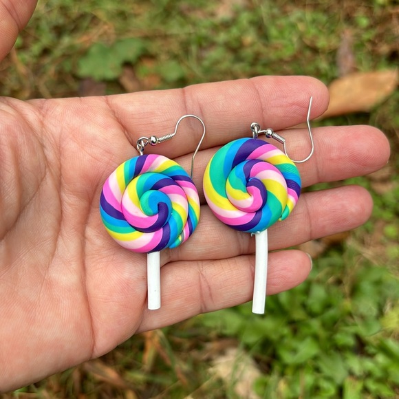 FUN COLORFUL SWIRL CANDY SUCKER EARRINGS - Picture 9 of 9